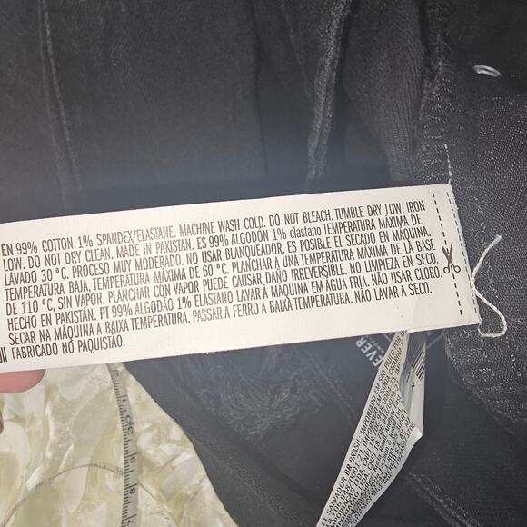 Forever 21 Mens Slim Distressed Jeans Black Size 32 - Picture 10 of 10